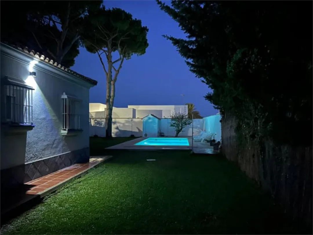 Casa adosada en El Sotillo, La Barrosa - Foto 1