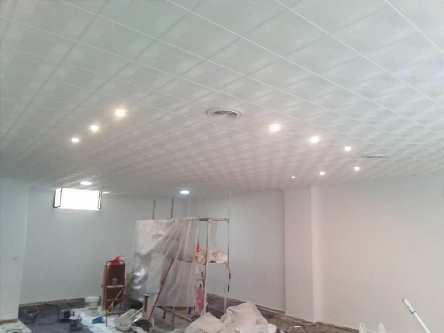 Local comercial en  Calle Carlos Arruza 6 - Foto 3