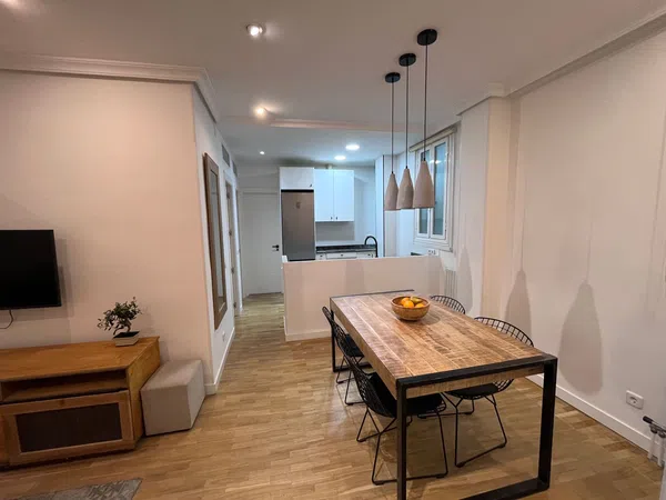 Piso en calle de Narváez, 72