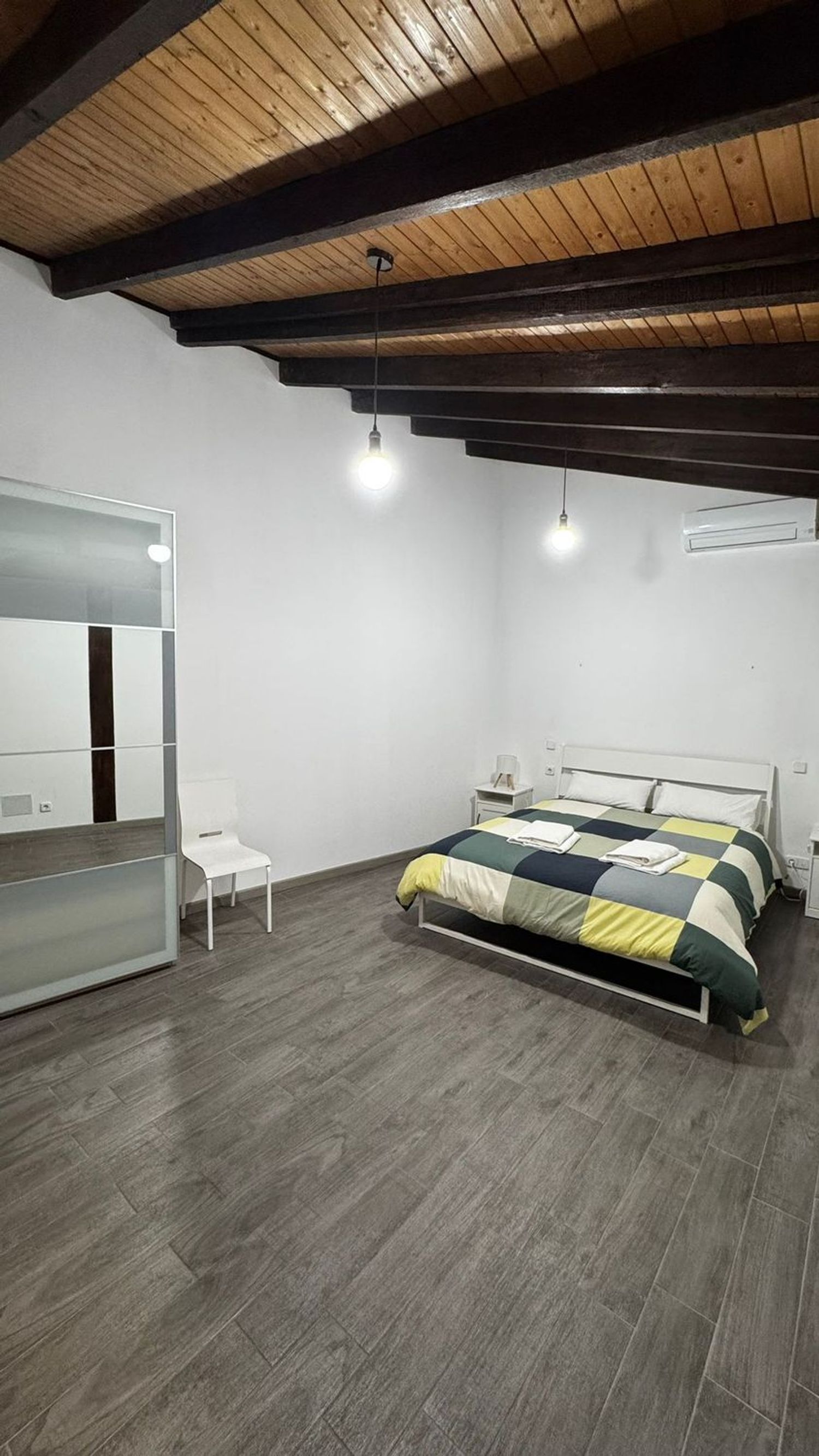 Piso en Barrio El Mercat - Foto 11