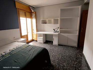 Piso en  Plaça del Mestre Ferrero 5 - Foto 16