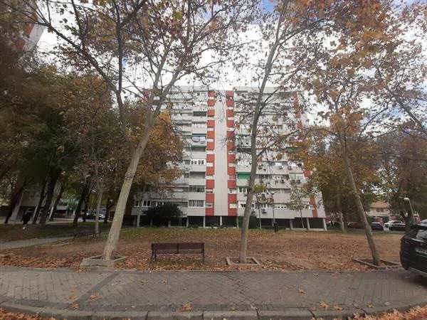 Piso en calle Deva, 6