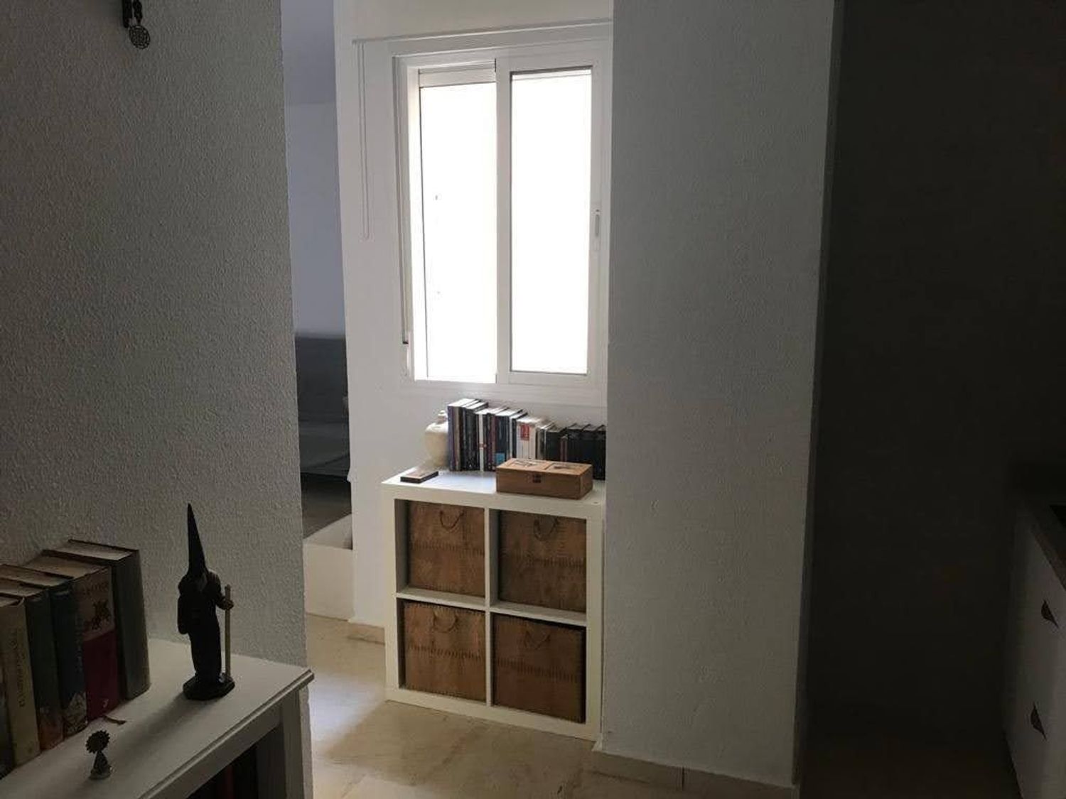 Estudio en avenida de la República Argentina, 43 - Foto 2