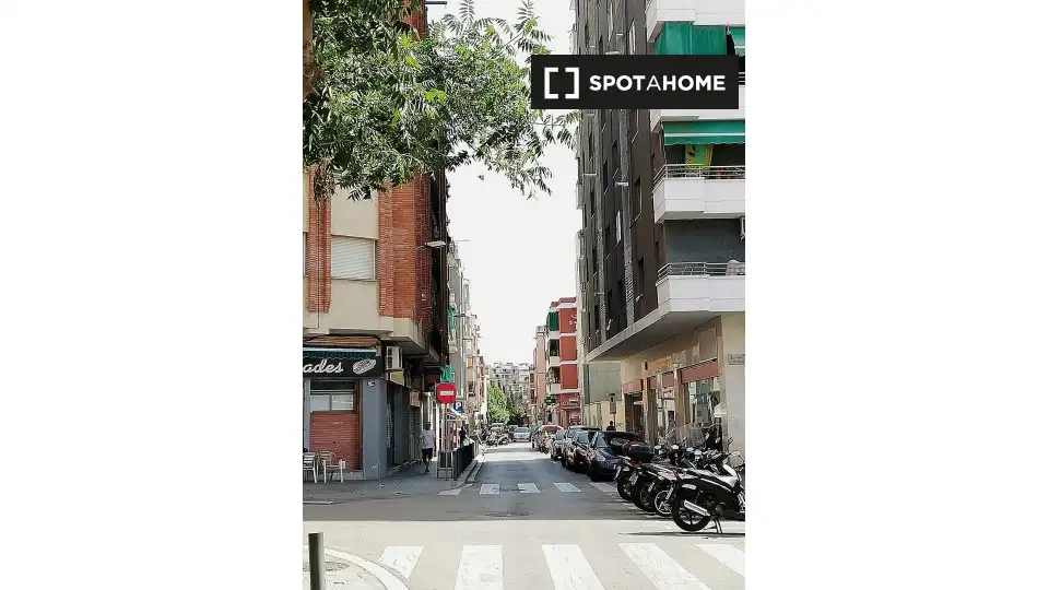 Piso en L'Hospitalet de Llobregat - Foto 14