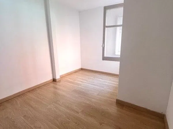 Piso en Calle de Panissars, Sants - Foto 10