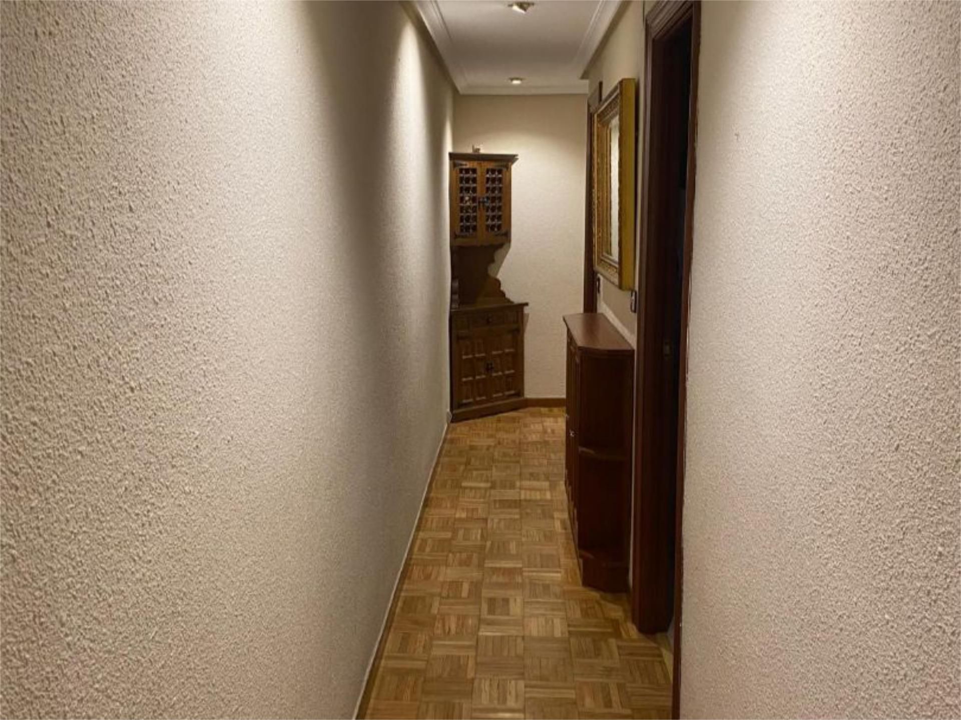 Piso en  Calle Elcano 8 - Foto 10