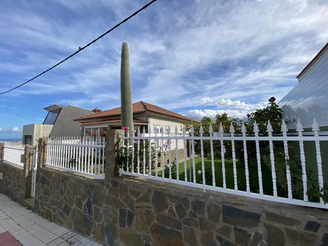 Chalet en  Avenida de la Democracia 39 - Foto 33