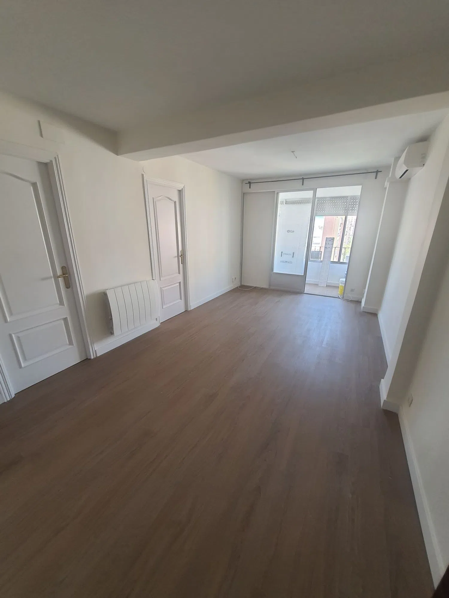 Piso en calle de Ponferrada, 8 - Foto 1