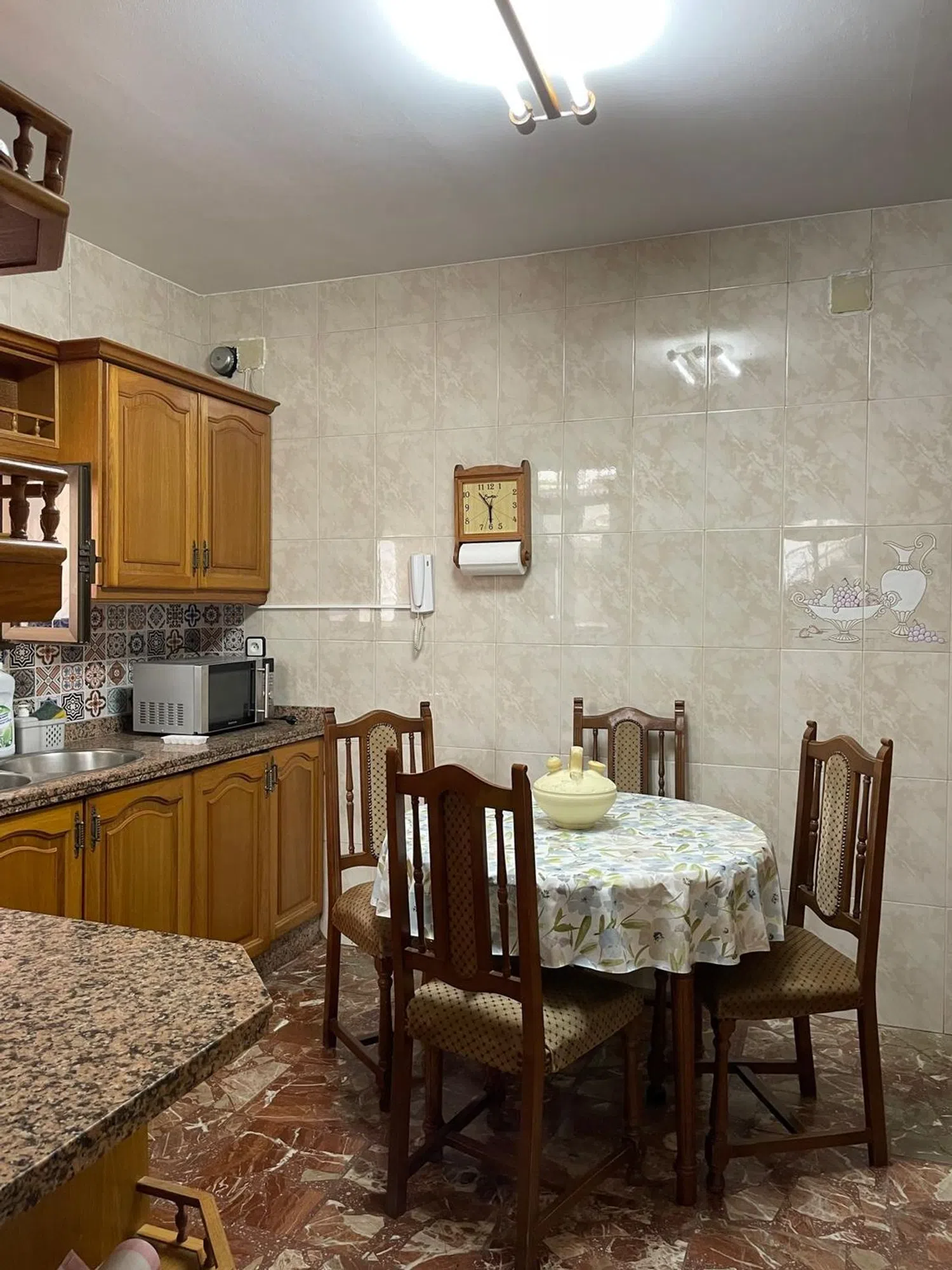 Casa independiente en Barrio Campo de la Verdad - Foto 8