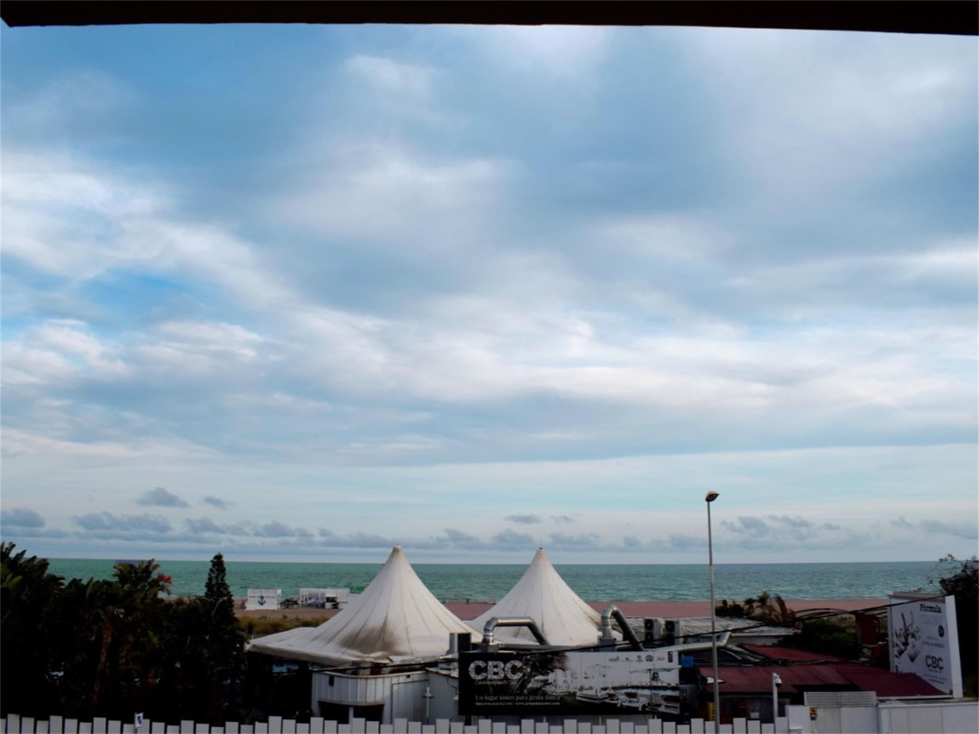 Piso en calle Passeig de la Marina 316 - Foto 10