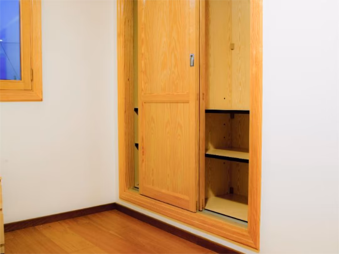 Casa adosada en  Carrer de la Cadernera 2 - Foto 2