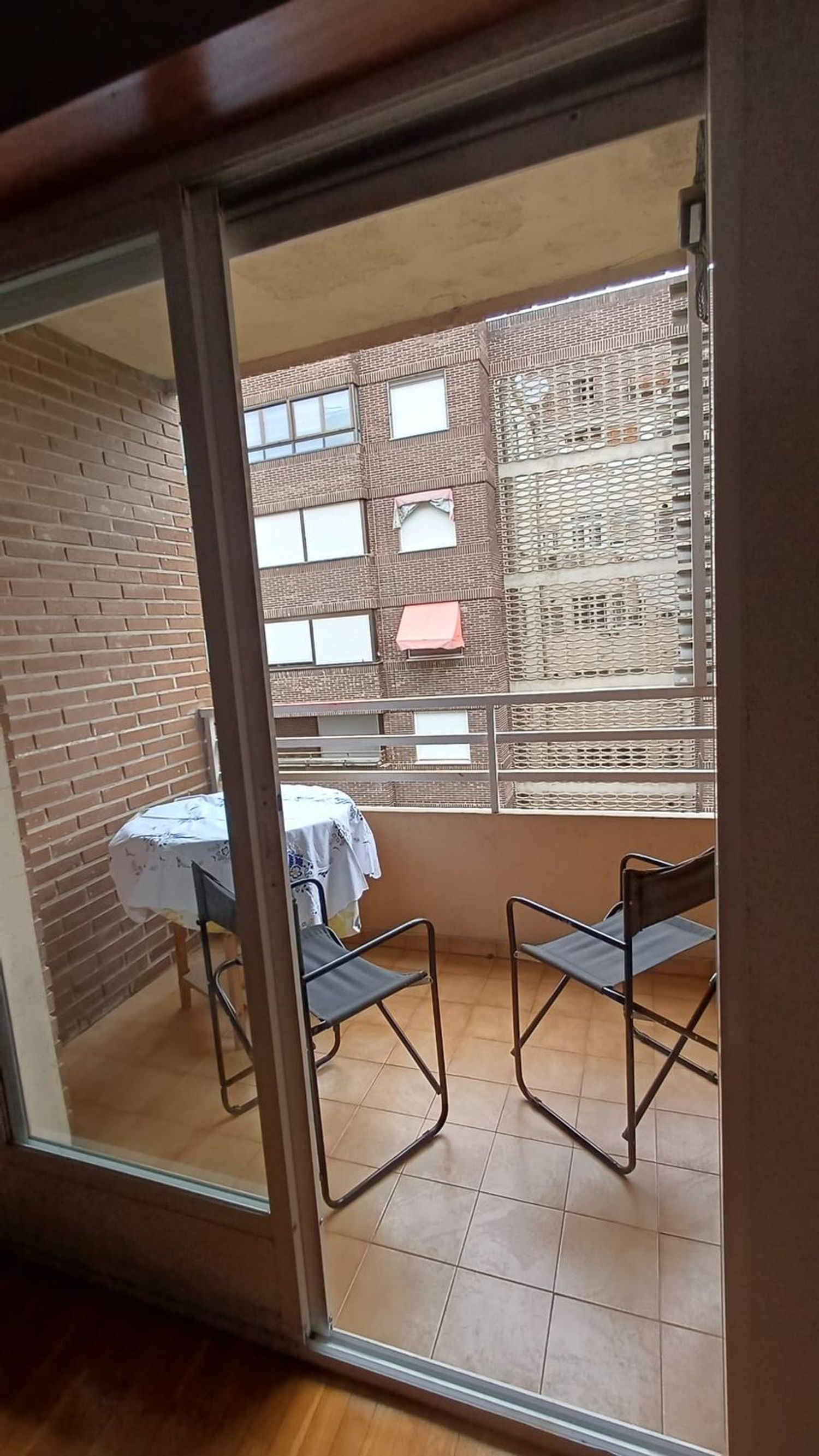 Piso en Calle Leonardo da Vinci, 5, Hospital - Nuevo Centro, Hospital - Nuevo Centro - Foto 3