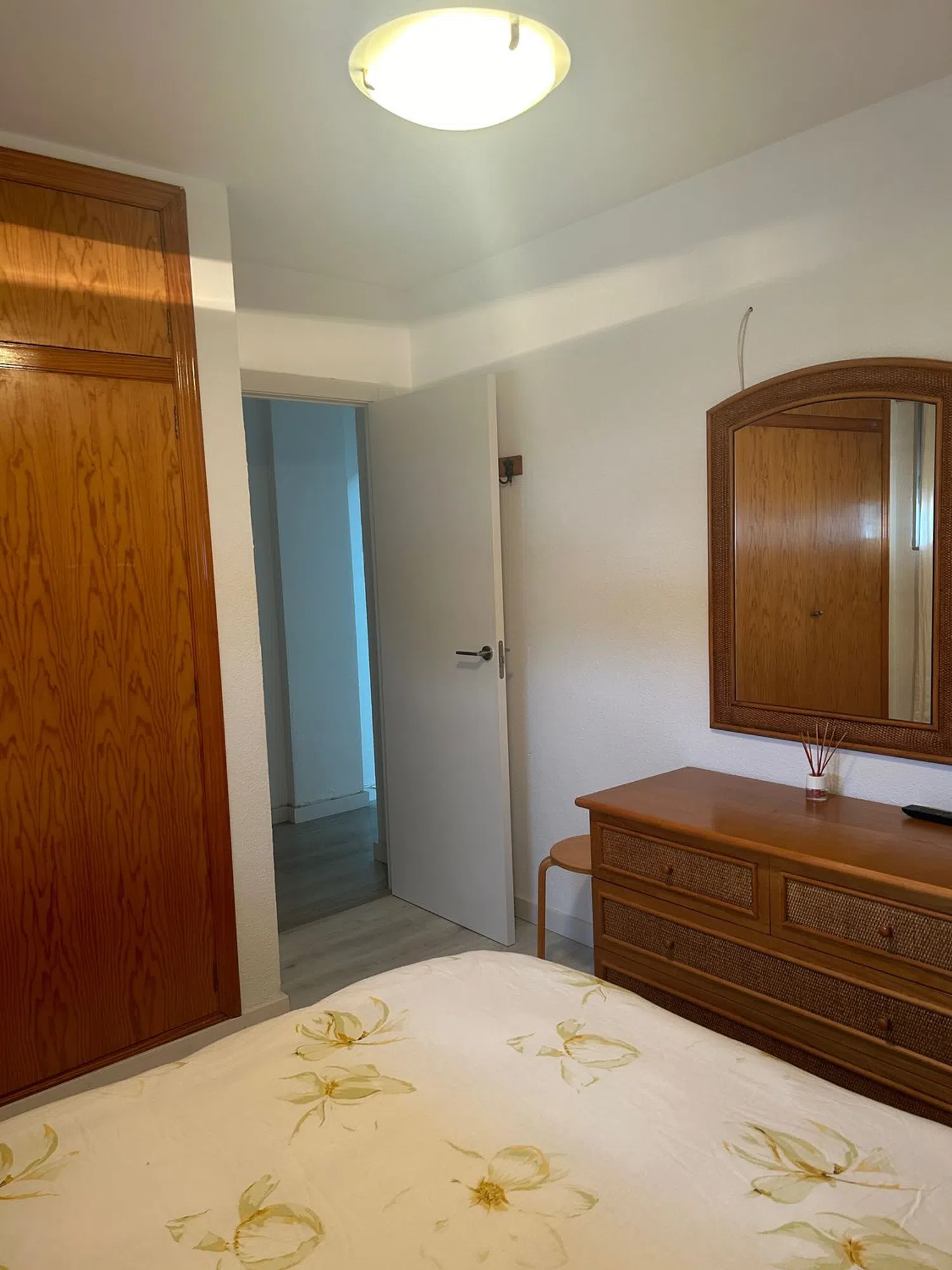 Piso en avenida d'Alcoi, 17 - Foto 3