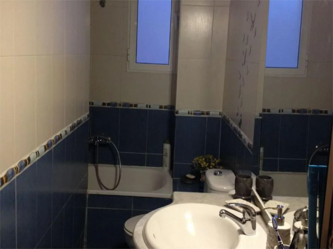 Piso en  Carrer de Yecla 25 - Foto 8