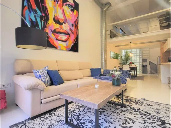 Estudio en calle del Bisbe Maura, 35 - Foto 1