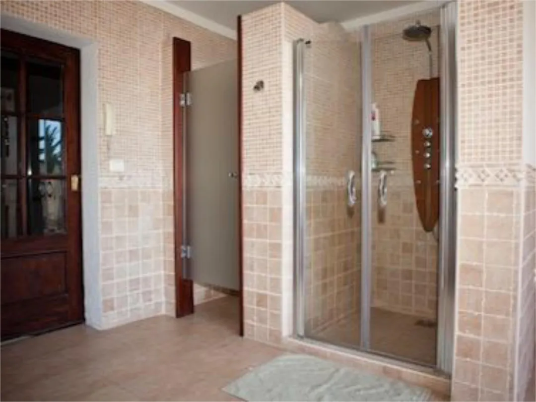 Casa adosada en  Calle Valdivia 18 - Foto 18