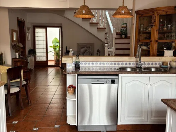 Chalet adosado en L'Espluga de Francoli - Foto 4