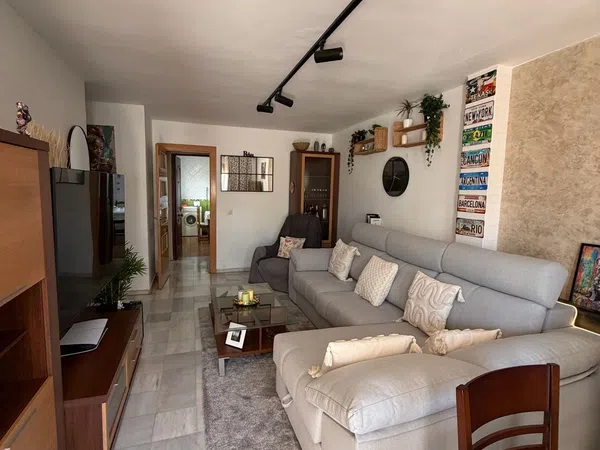 Chalet pareado en calle Eco de Málaga, 28 - Foto 1