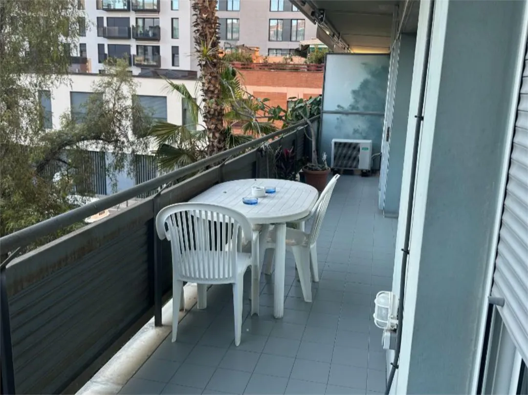 Piso en  Barcelona Capital - Foto 1