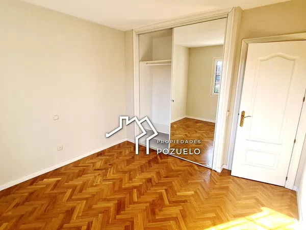 Chalet pareado en Calle Emisora, Zona Avenida Europa - Foto 25