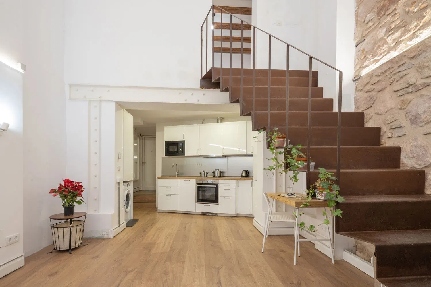 Estudio en calle de Villarroel, 98 - Foto 2