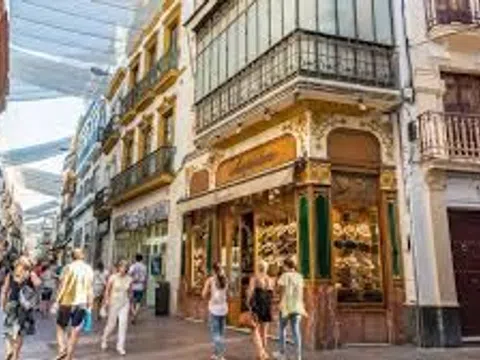 Piso en calle Sierpes, 40