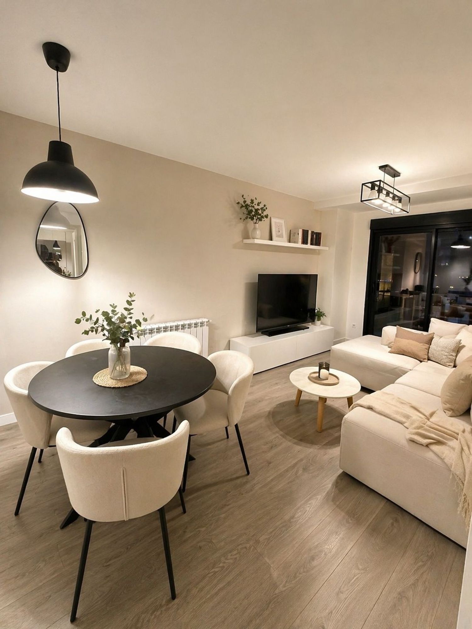 Piso en venta en Avenida de la Vía Lactea, 9006 - Foto 1
