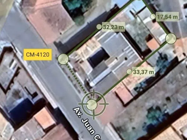 Chalet adosado en Avenida Juan Carlos I, 23 - Foto 2