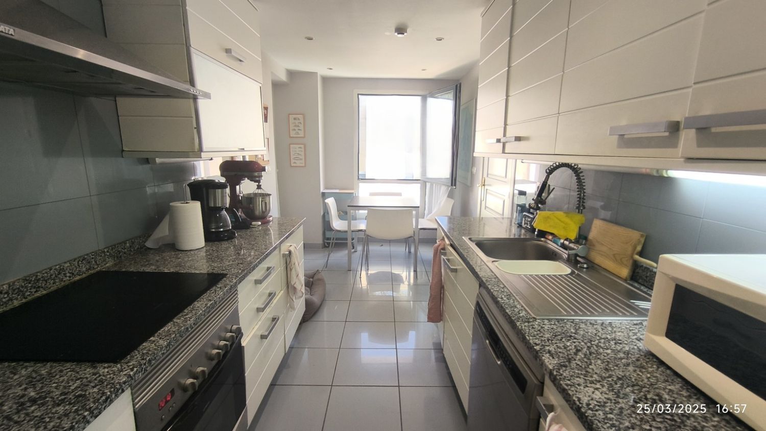 Piso en calle Tramontana, 28 - Foto 2