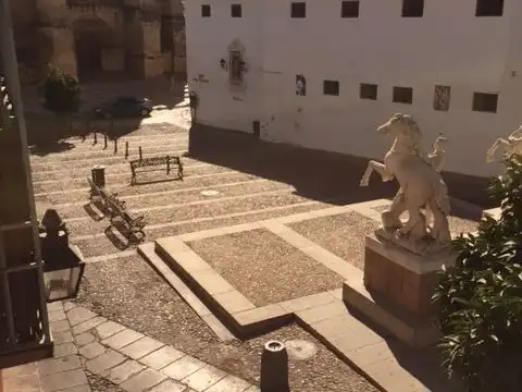 Piso en  Plaza del Conde de Priego 1 - Foto 23