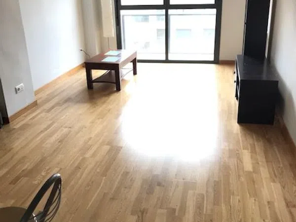 Piso en calle del Encanto, 3