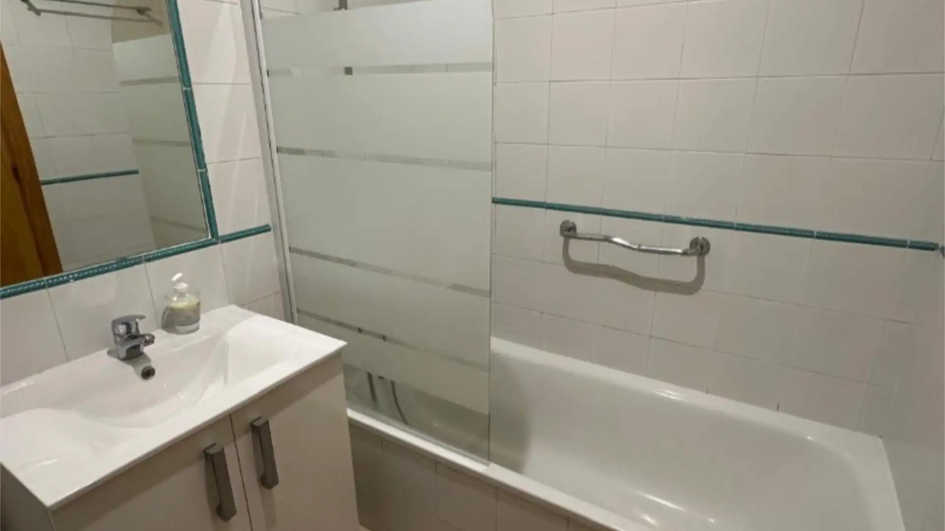 Piso en  Avenida de Medina Sidonia 7 - Foto 10