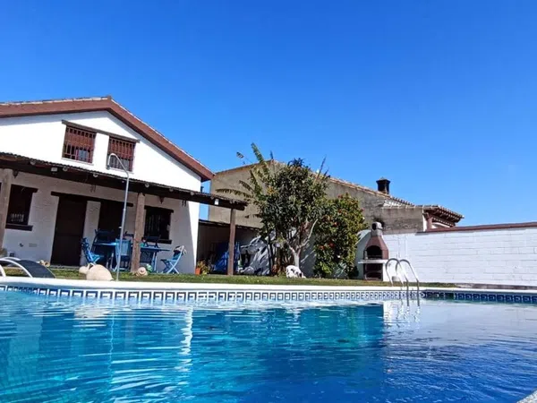 Casa o chalet independiente en Calle Heros s/n, Carretera de Sanlúcar-Sudamérica - Foto 1