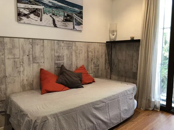 Casa independiente en calle de Vicente la Roda, 47 - Foto 6