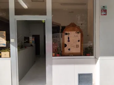 Local comercial en  Paseo del Marqués de Zafra 15 - Foto 1