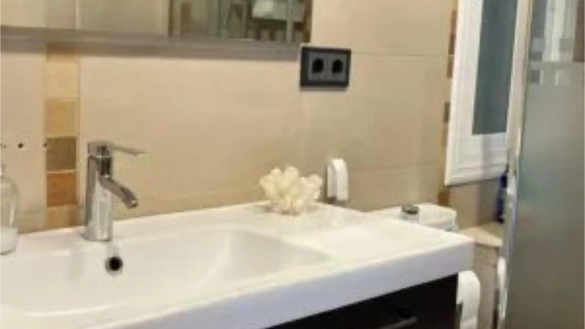 Piso en  Carrer de Jerez 62 - Foto 17