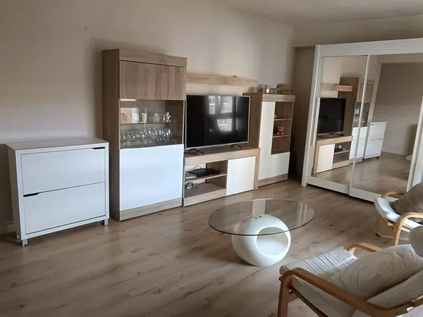 Piso en Plaza Foramontanos, 1 , 4, Gamonal - San Bruno - G9 - Foto 1