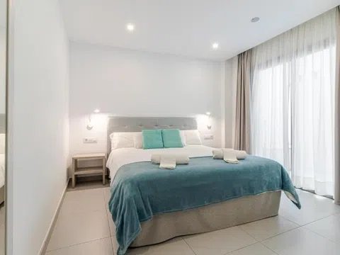 Piso en Divina Enfermera, 14