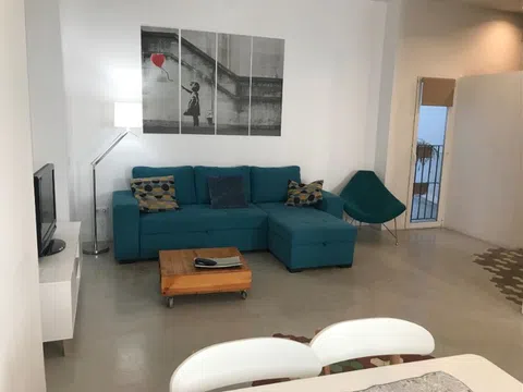 Piso en calle dels Serrans, 16