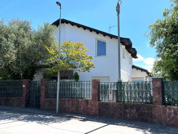 Casa o chalet independiente en Calle Tres Pins, 15 - Foto 3
