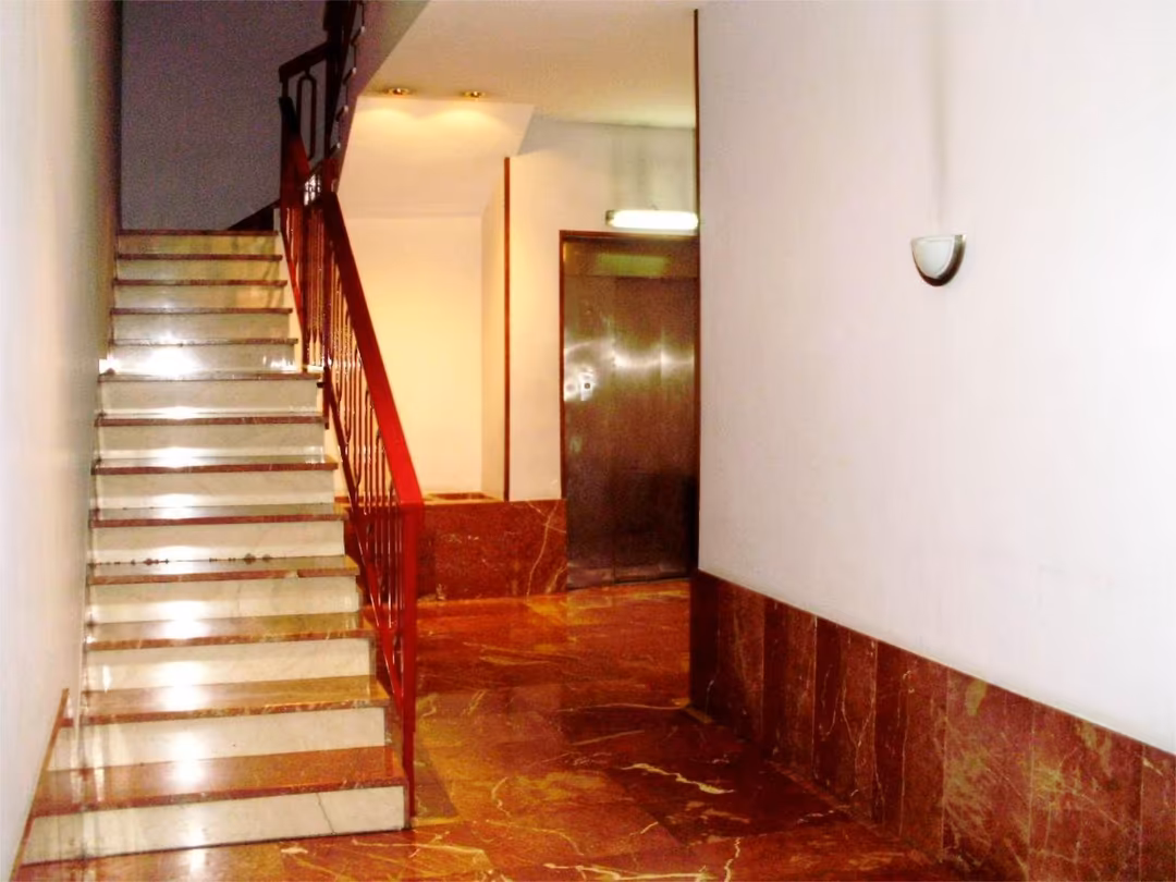 Piso en  Carrer Riu Éssera 24 - Foto 9
