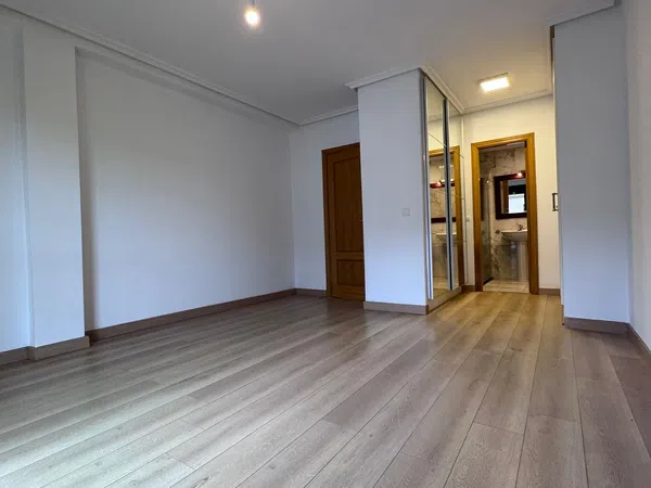 Chalet adosado en Llanera - Foto 11