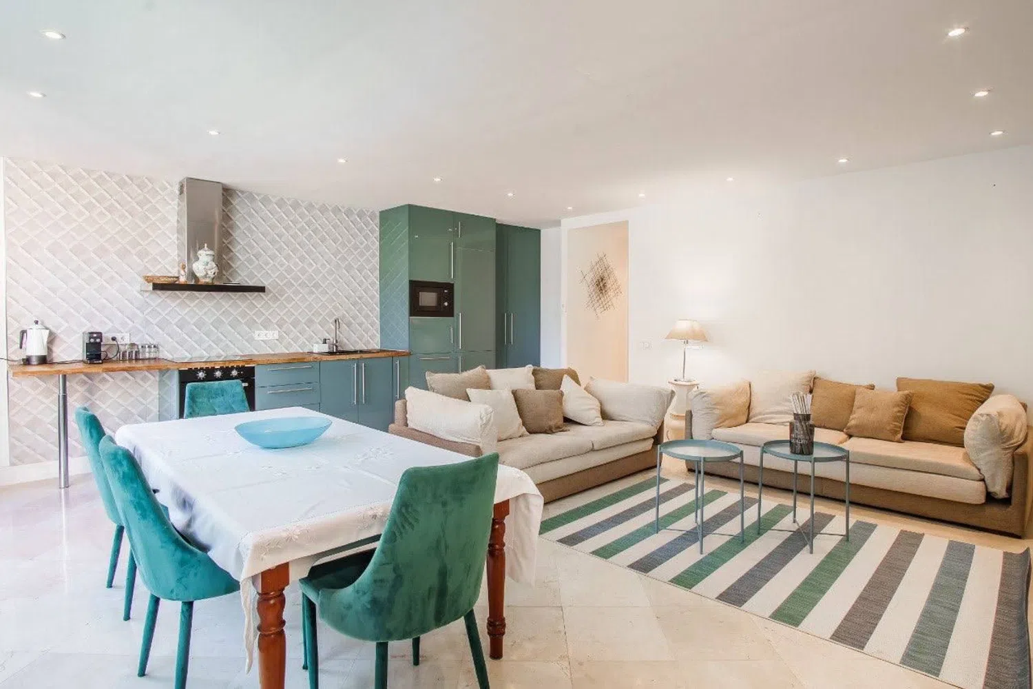 Chalet adosado en Urbanización Los Pinos de Aloha, 6 - Foto 2