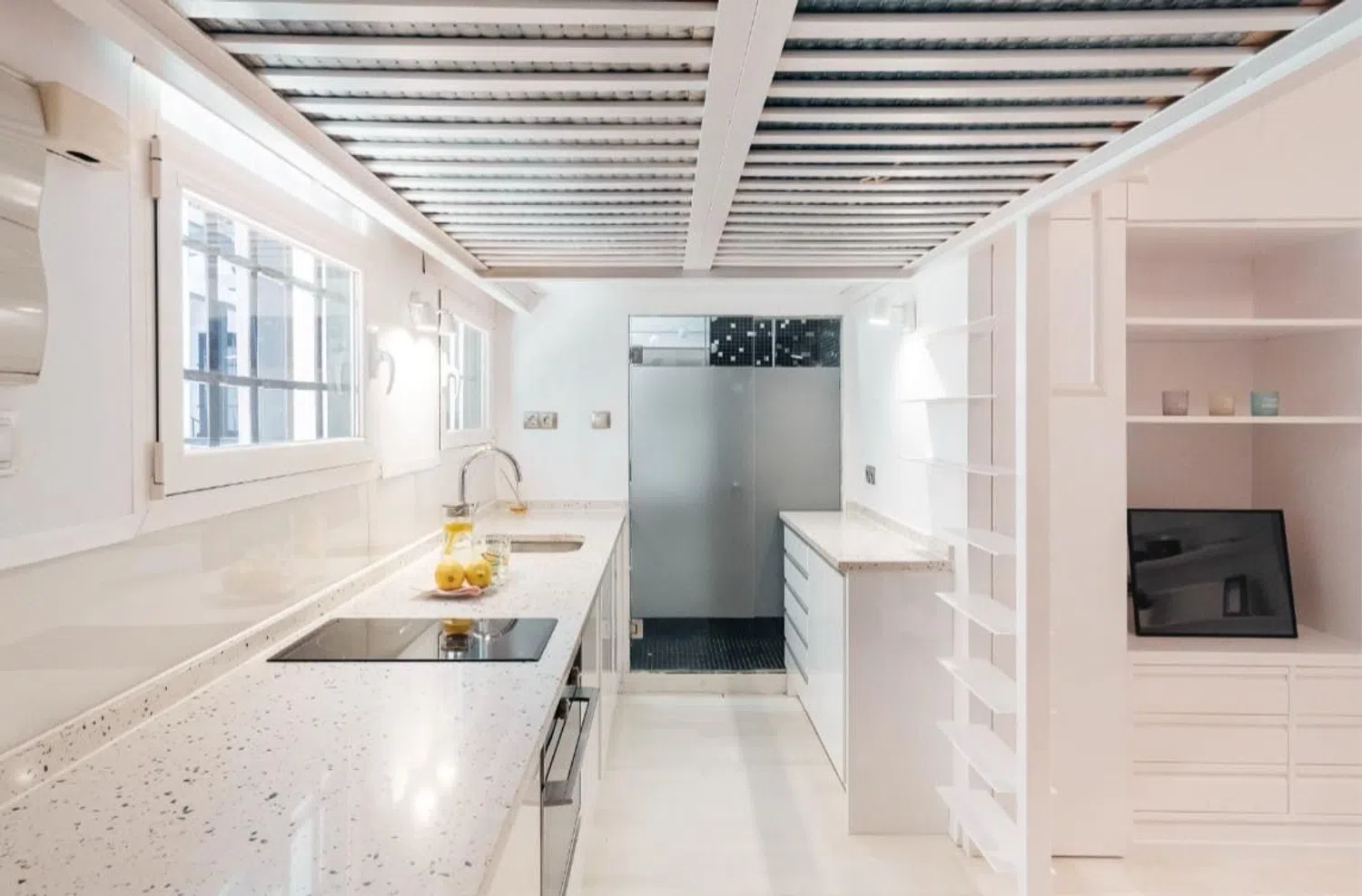 Estudio en calle de Velarde, 6 - Foto 2