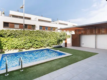 Chalet en  Calle Poble Amazic - Foto 3