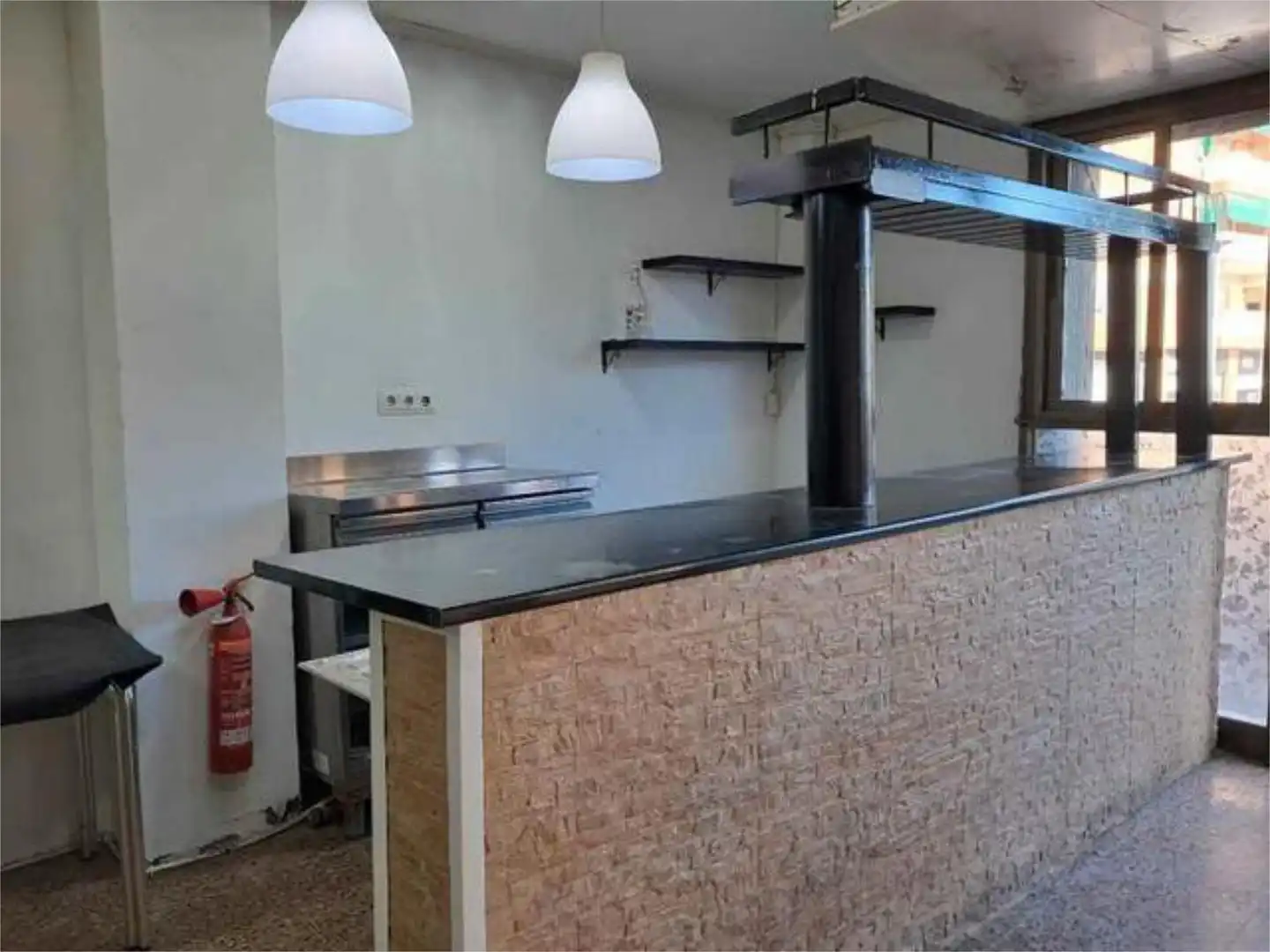 Local comercial en viladecans - Foto 4