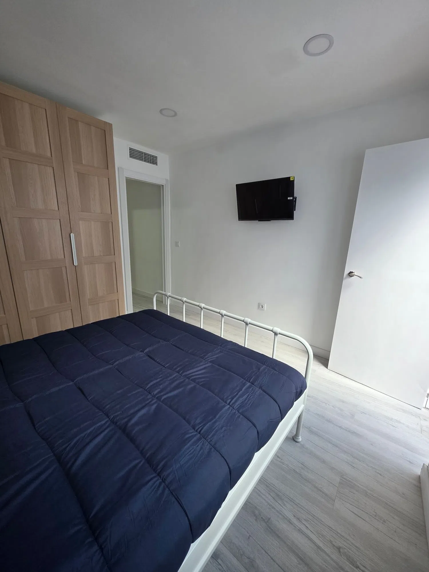 Piso en calle de Eugenia de Montijo, 31 - Foto 8