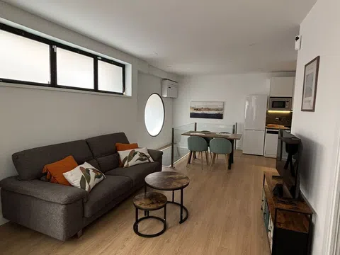 Piso en calle de Villajimena, 18