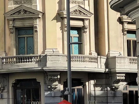 Piso en calle del Caballero de Gracia, 8