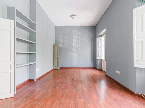 Piso en calle Felipe Ii, 6